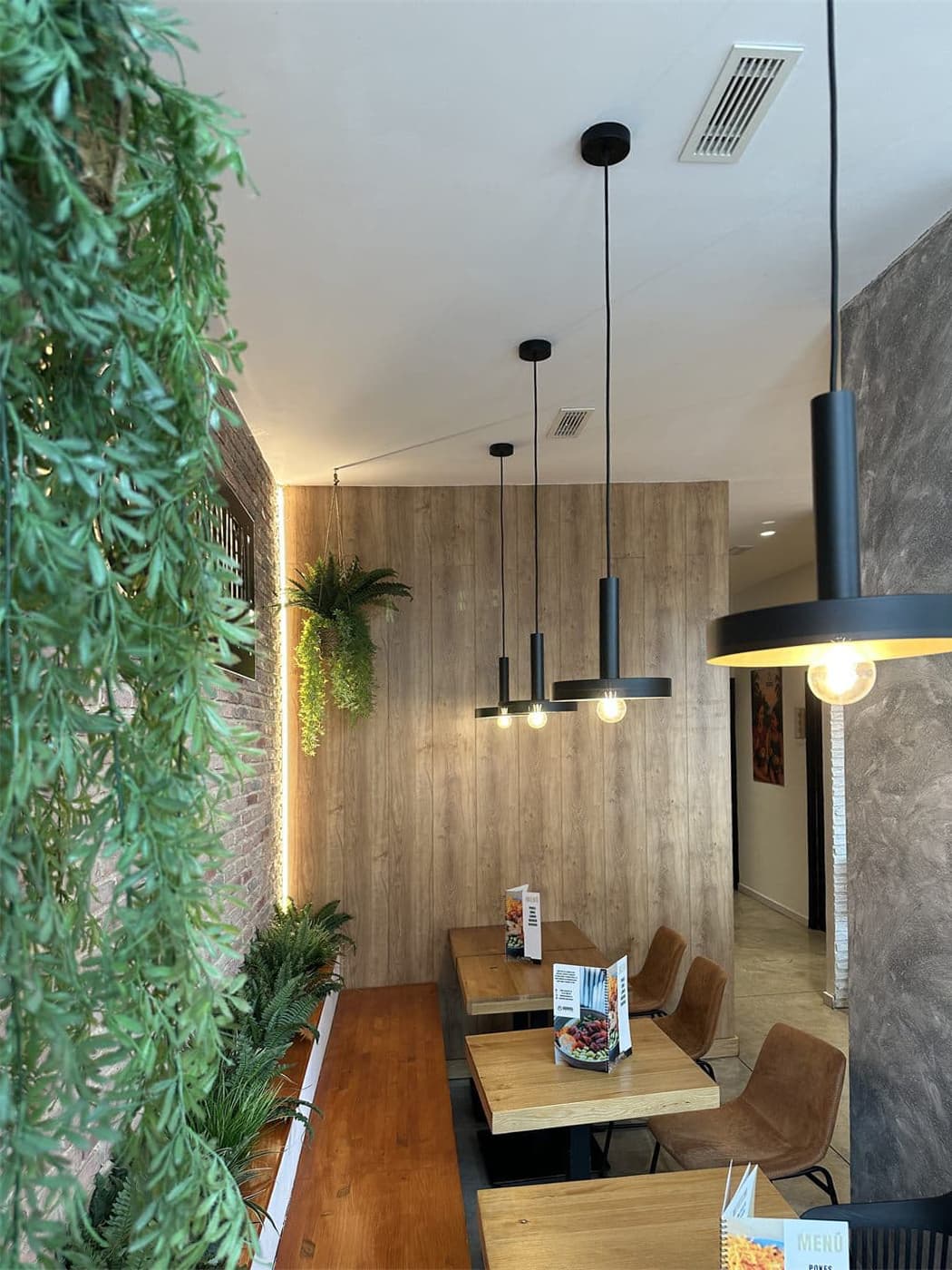 Espacio del restaurante Coco Vital en Pontevedra